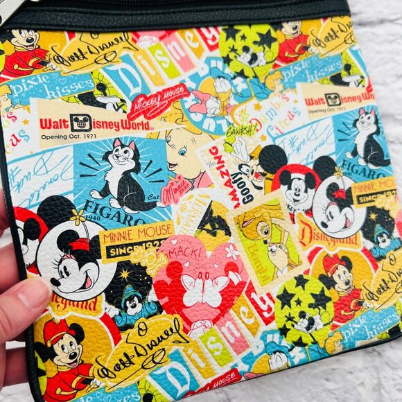 Disney‎ Parks Crossbody Purse Colorful Mickey & Friends Design Adjustable Strap - Picture 13 of 13